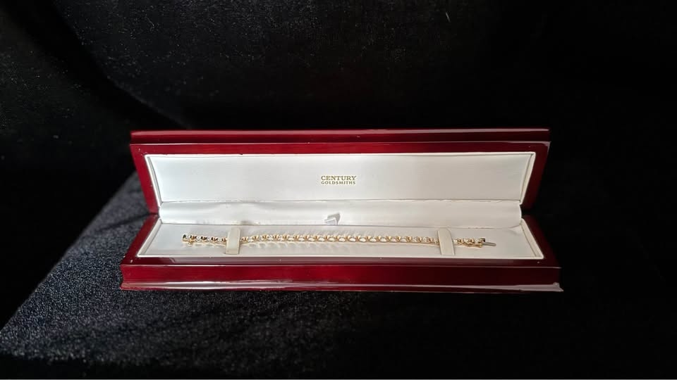 14K Yellow Gold Diamond Tennis Bracelet – Appraised $6,800