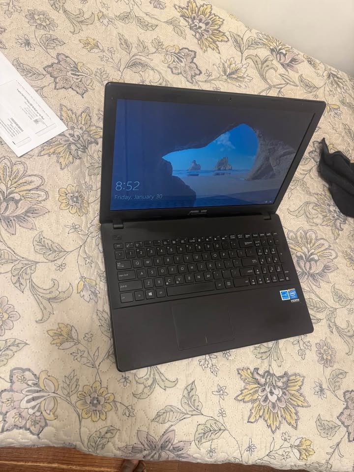 Asus Laptop - Windows 11, 500GB SSD, 6GB RAM - photo 5