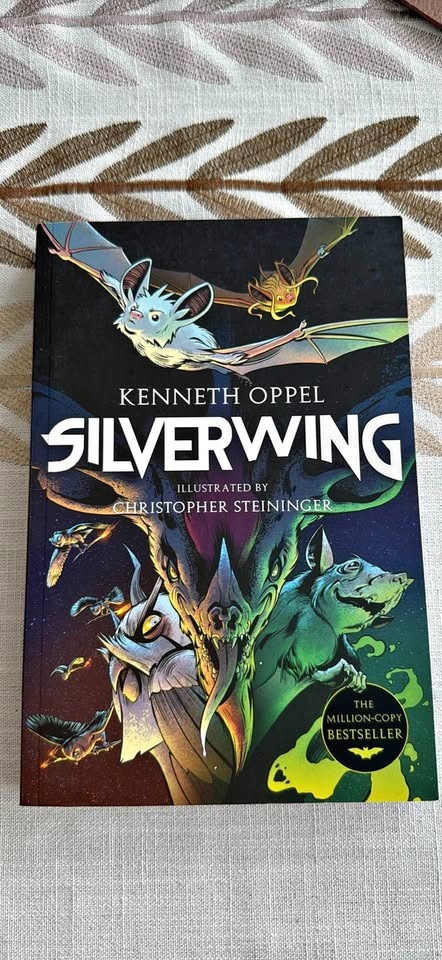 Silverwing by Kenneth Oppel Book
