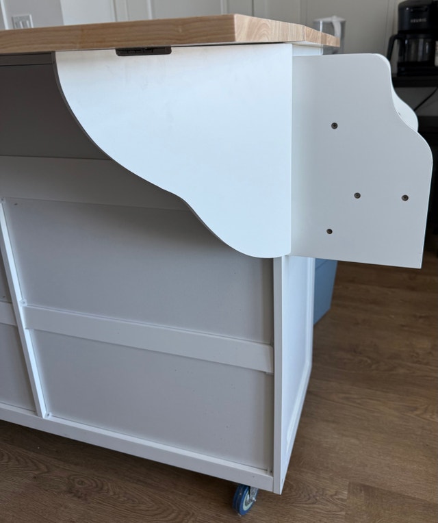 Kitchen Island - photo 3