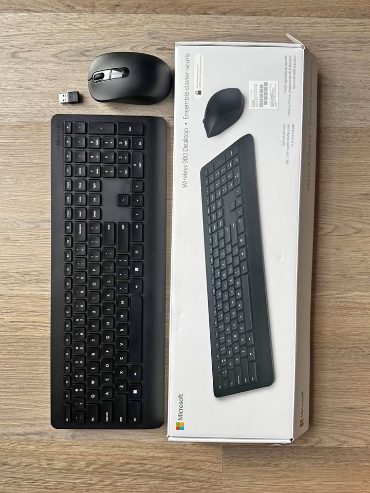 Microsoft Wireless 900 Desktop Keyboard & Mouse