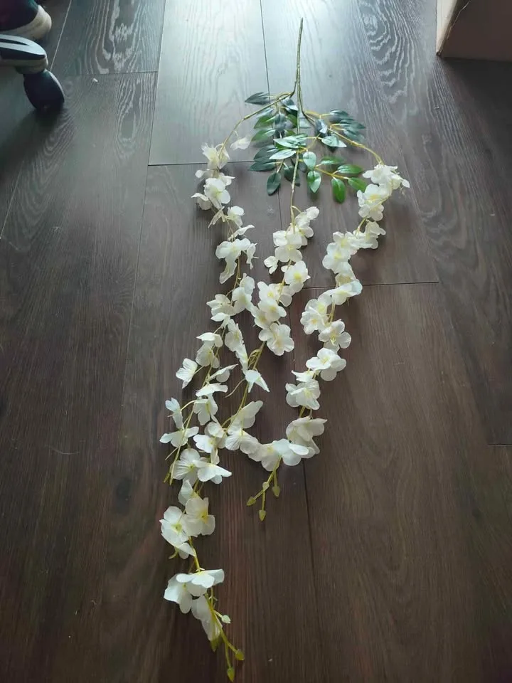 🌿 Elegant White Floral Hanging Décor 🌿 image indicator(3)