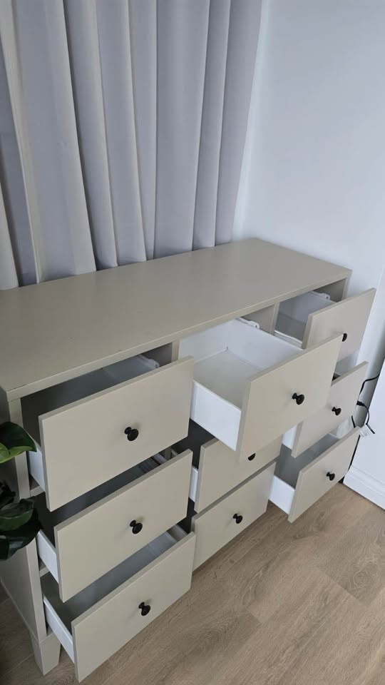 IKEA BRYGGJA 9-Drawer Dressers - Great Condition (2 Available!) - photo 4