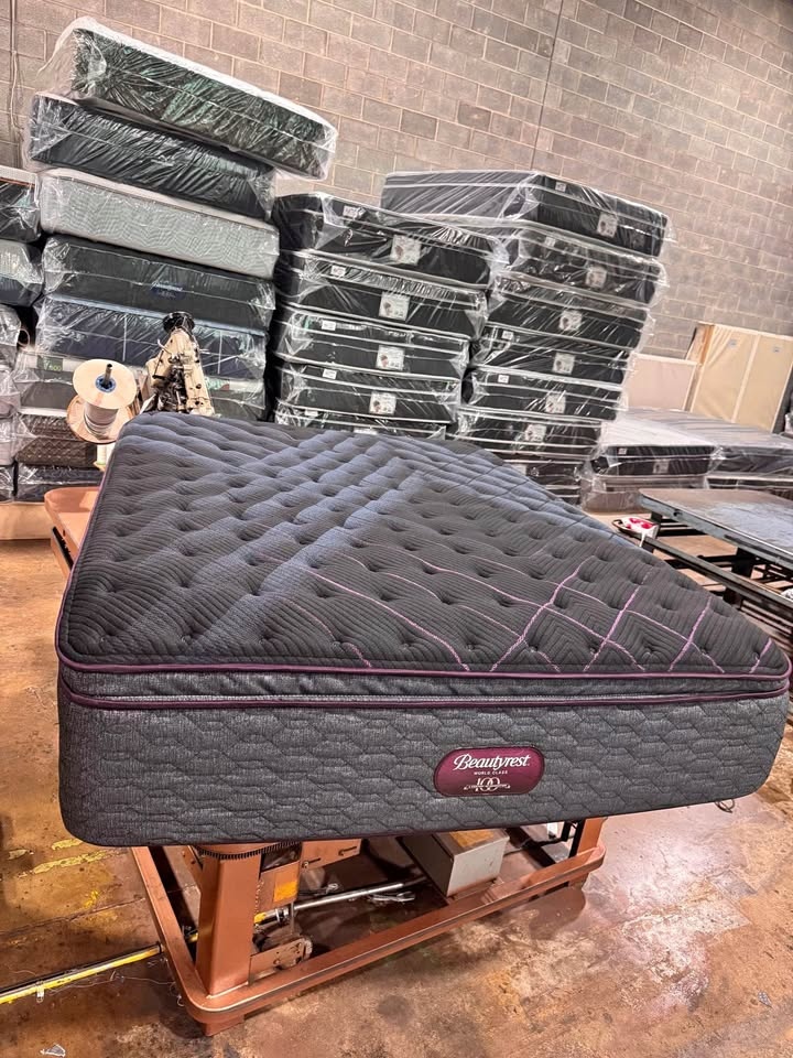 Beautyrest Black World Class Edition 100th