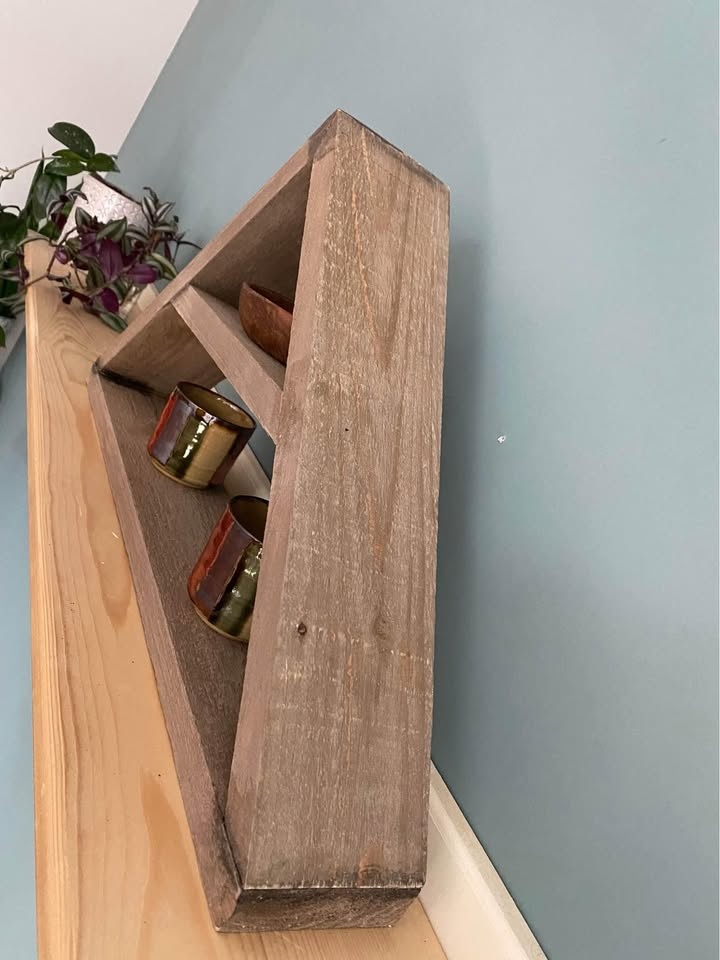 Rough Knotty Pine Barn wood shelf - handmade - new - photo 3