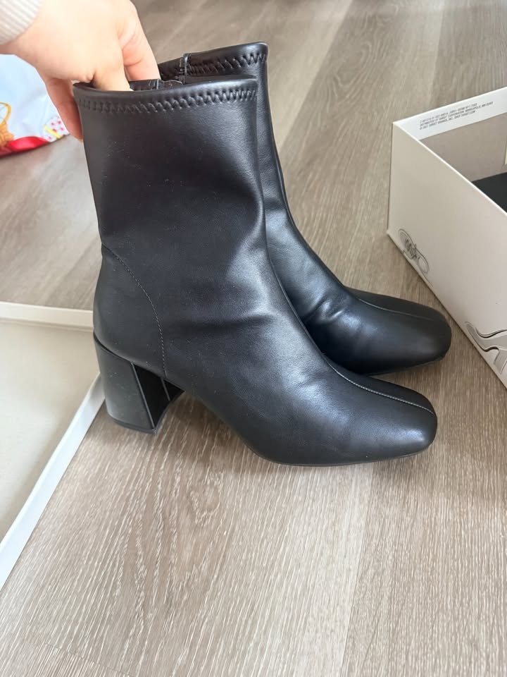 Women A New Day Boots 6 1/2 - photo 3
