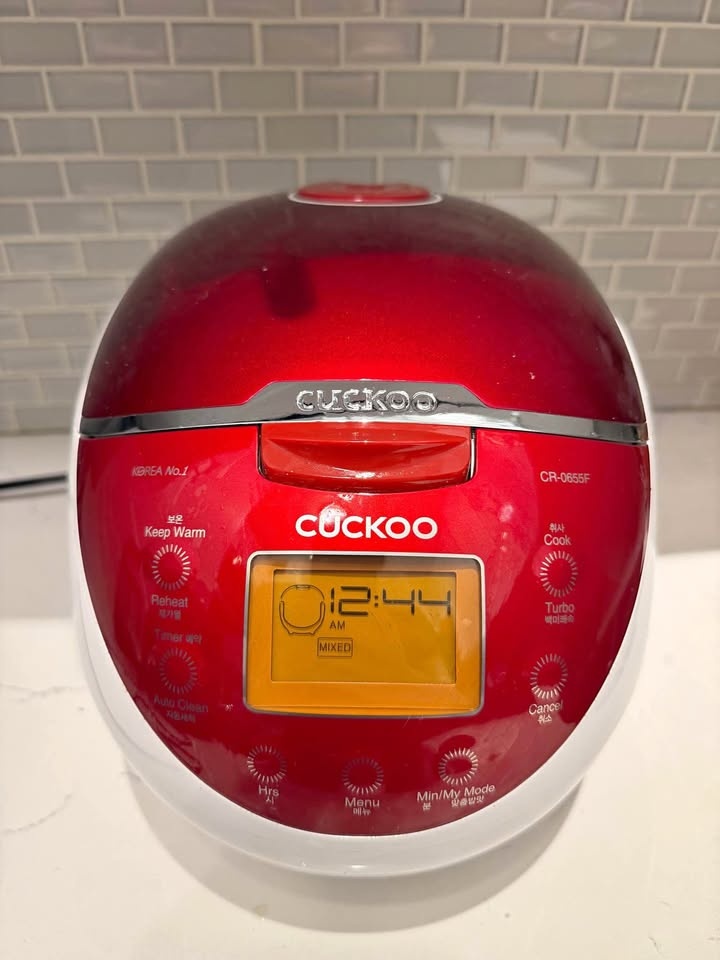 Cuckoo Rice Cooker CR-0655F (Great Condition)