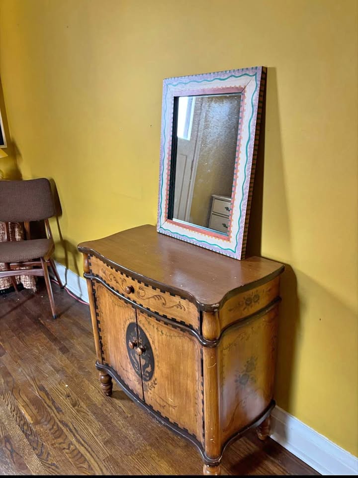 Sideboard