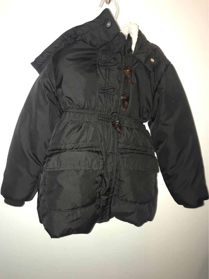 Old Navy 5T Super Warm Winter Jacket - photo 3