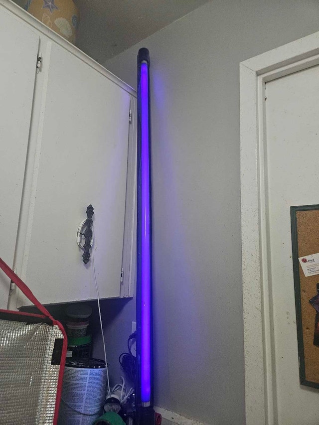 black light setup