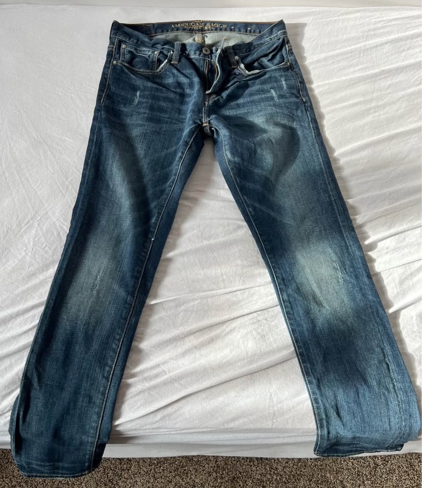 American Eagle Jeans - photo 3