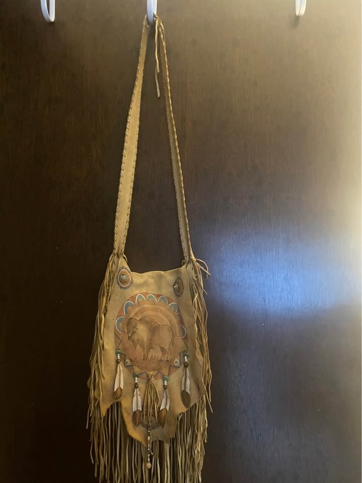 Native American Boho Leather Deerskin Fringed Crossbody Bag - photo 4