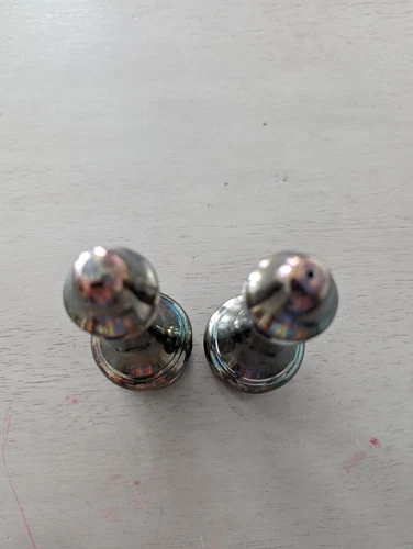 VINTAGE PILGRIM SILVERPLATED SALT & PEPPER SHAKERS - photo 4