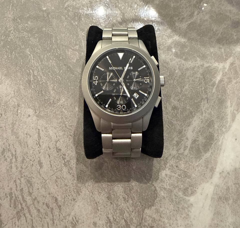 Michael Kors MK8469 Men's Chronograph Watch