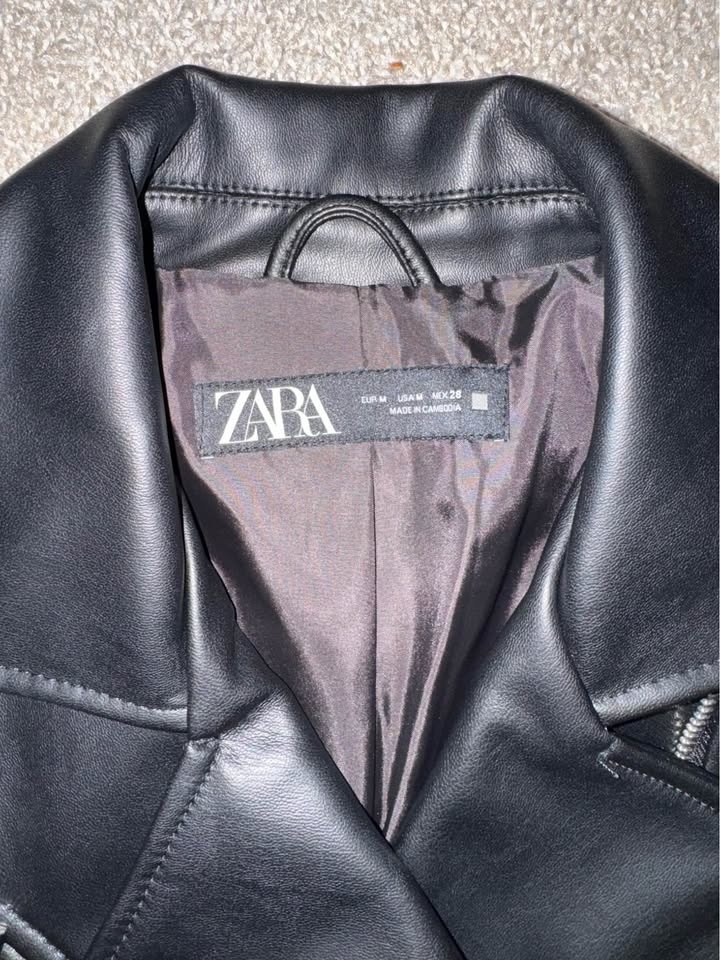 Womens Zara Leather Jacket Black Medium - Brand New - photo 4