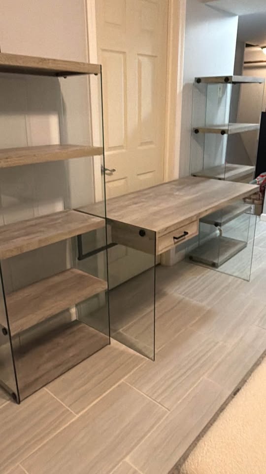 Computer Desk and Matching Bookshelves - photo 5