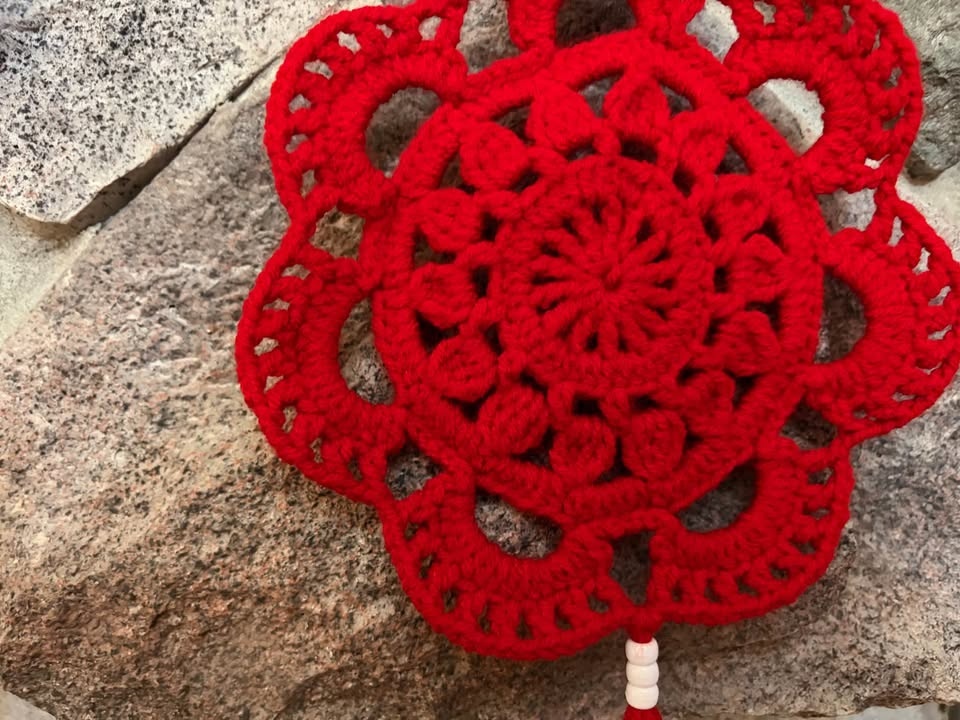 毛线编织的中国结 crochet decoration for Chinese new year - photo 2