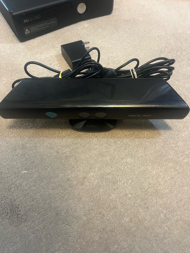 Xbox 360 Slim Bundle - photo 3
