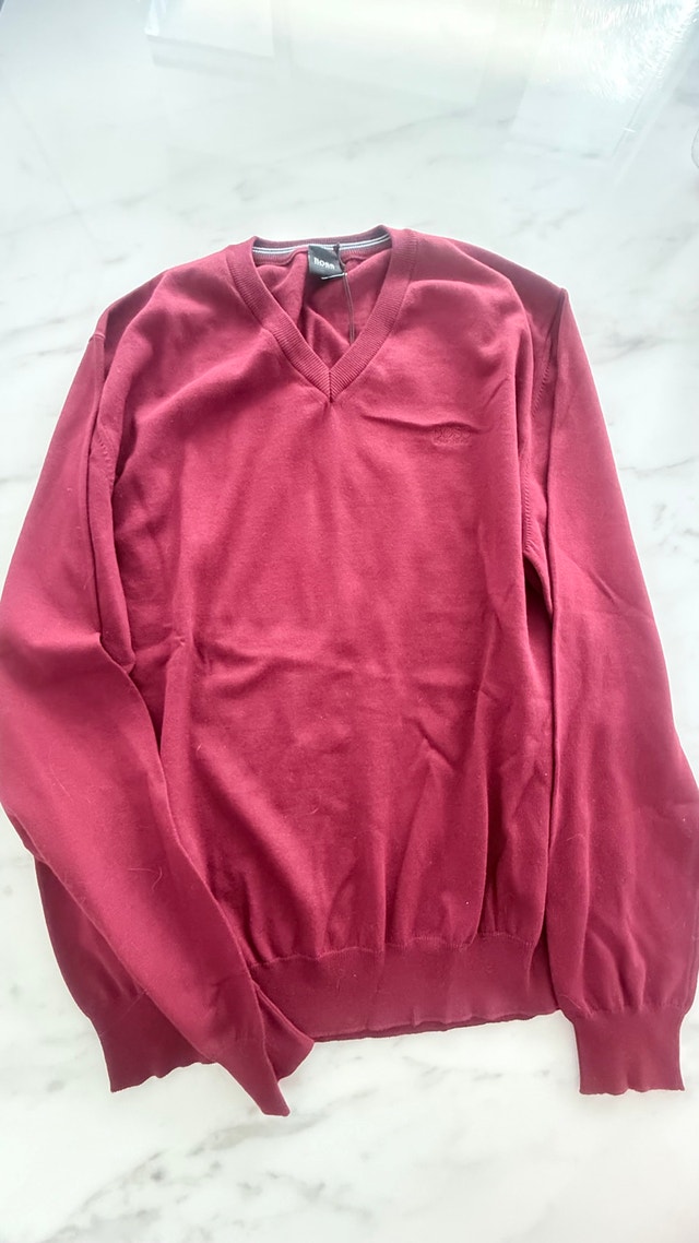 Hugo Boss Sweater - photo 3