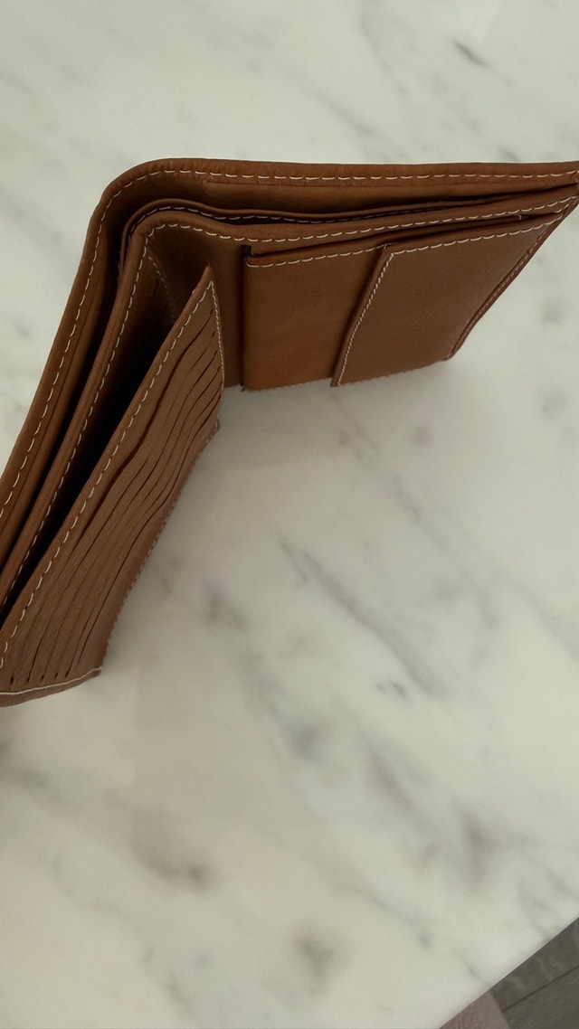 Bijenkorf Leather Wallet - photo 3