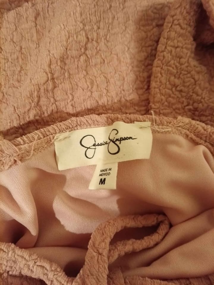 Various Women's Dresses - photo 2