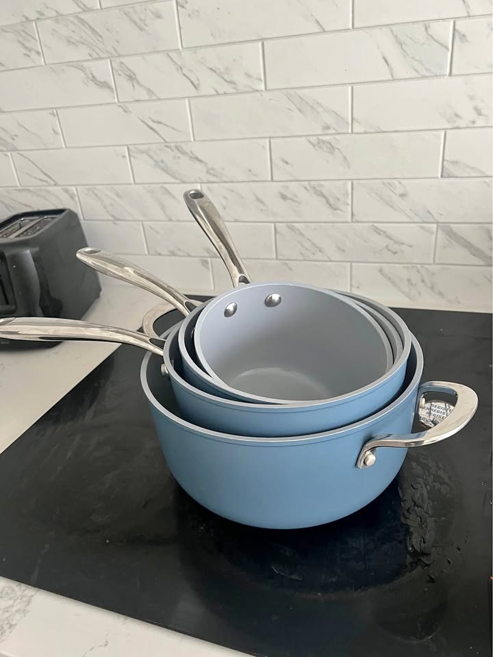 4 Pots Set