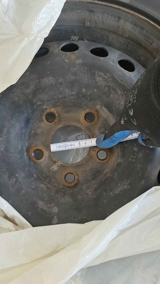 205 55R16 snow tires With Rims - photo 2