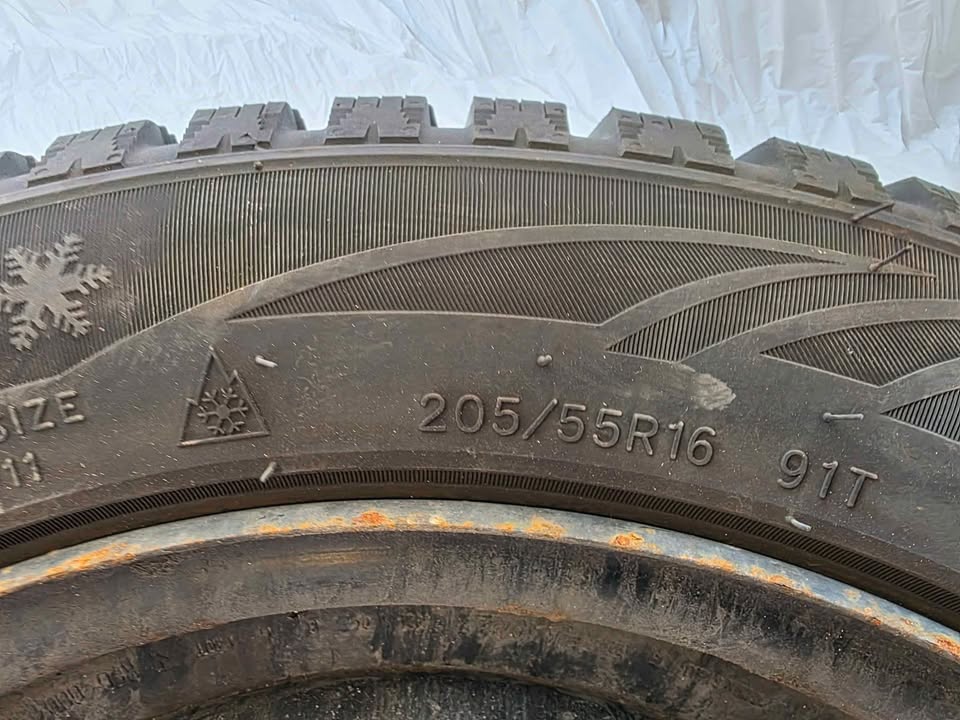 205 55R16 snow tires With Rims - photo 4