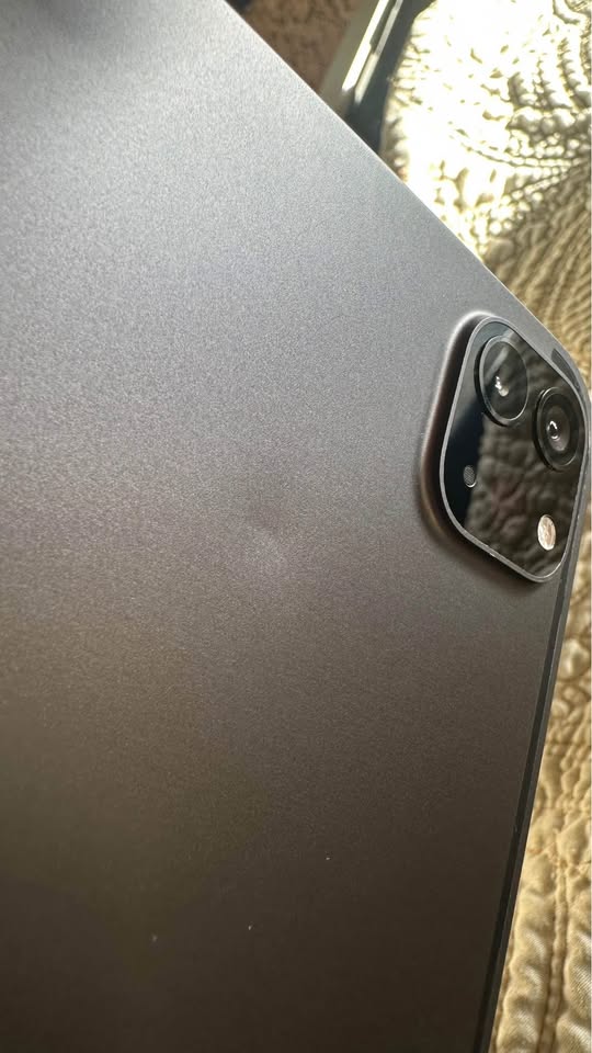 iPad Pro 12.9” 4th Gen 128GB - photo 3