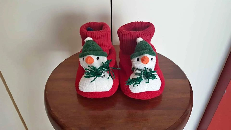 Slippers Size 8 to 10 Toddler