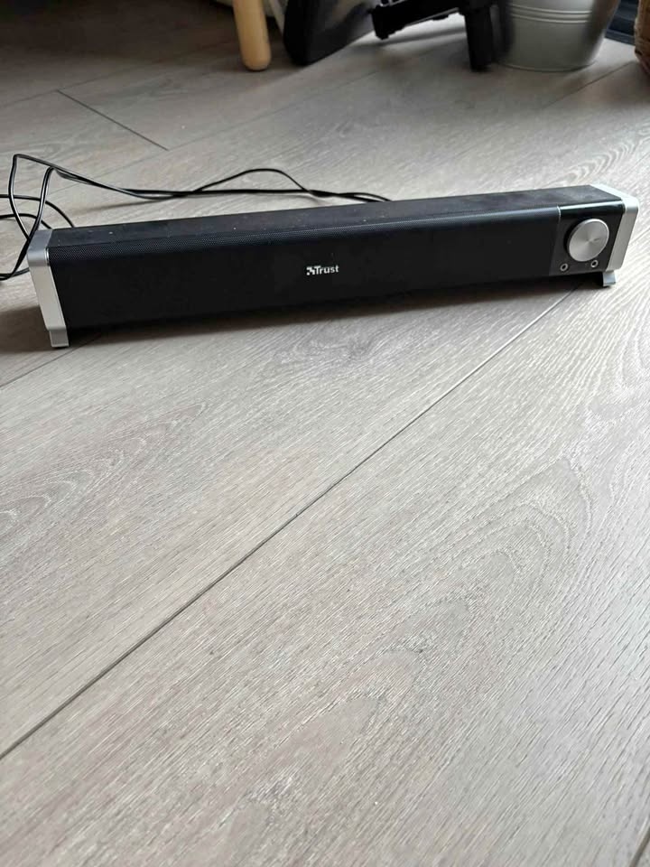 Trust Soundbar - 47 cm