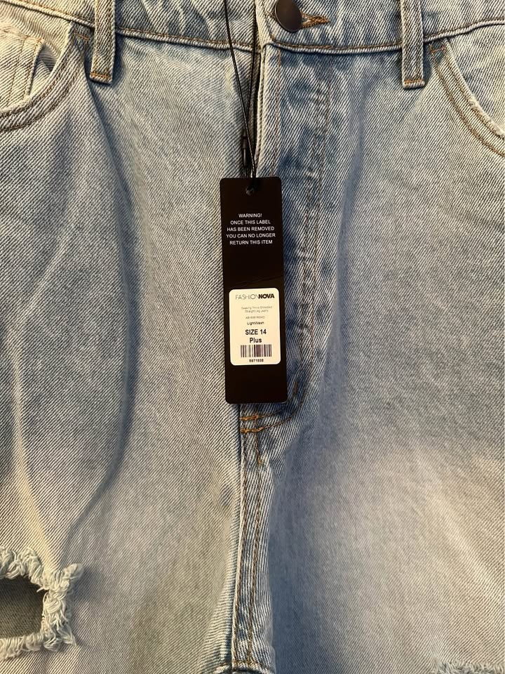 Fashionnova Shredded Straight Jeans, Size 14 Plus, Light Wash - photo 2