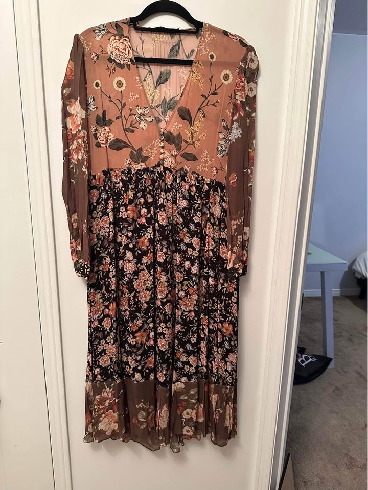 Zara floral midi dress, Size L