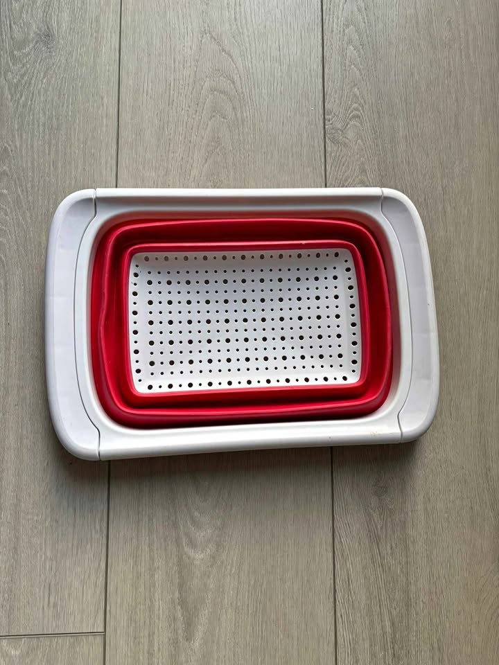 Adjustable strainer
