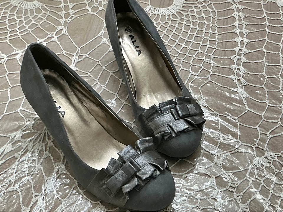 Women's Heels Alia Brand Size 8W 🏆