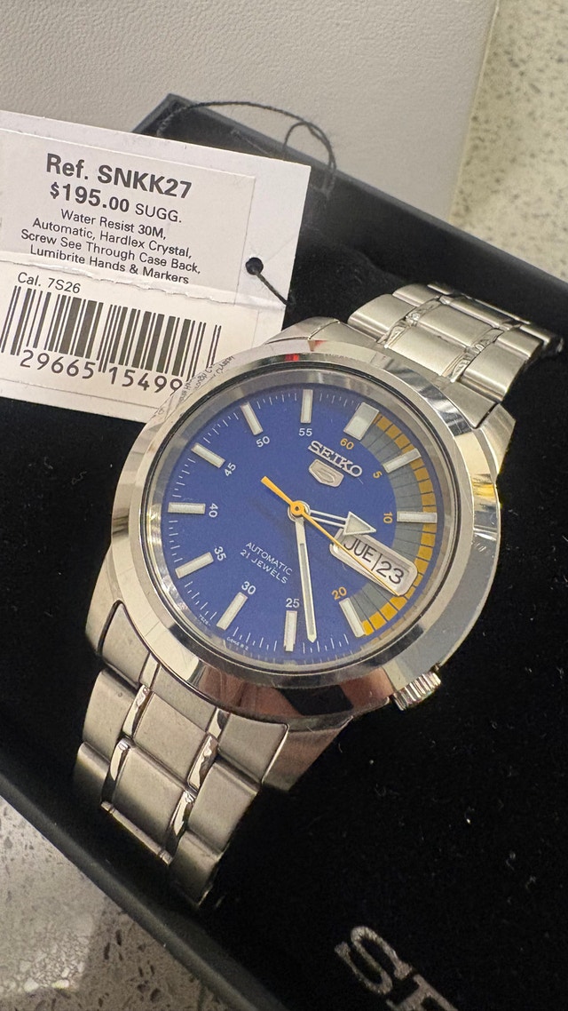 Seiko 5 SNKK27 "Speed Racer"
