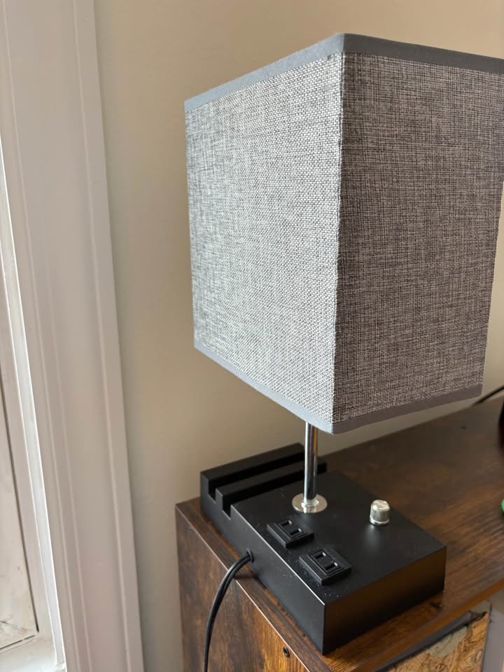 Set of 2 Small Office Lamps with USB Ports - photo 2