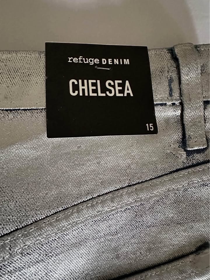 Refugee Denim Chelsea Metallic Shorts - photo 3
