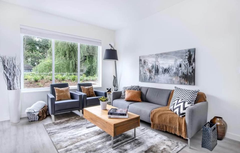 1 Bed 1 Bath - Apartment - photo 5