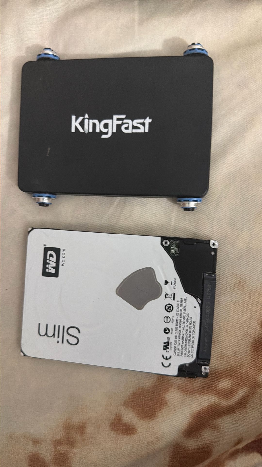SATA SSDs - photo 2