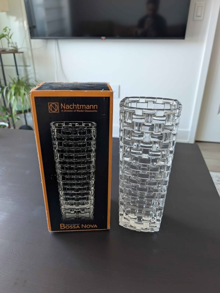 Nachtmann Bossa Nova 11 inch Crystal Vase - photo 2