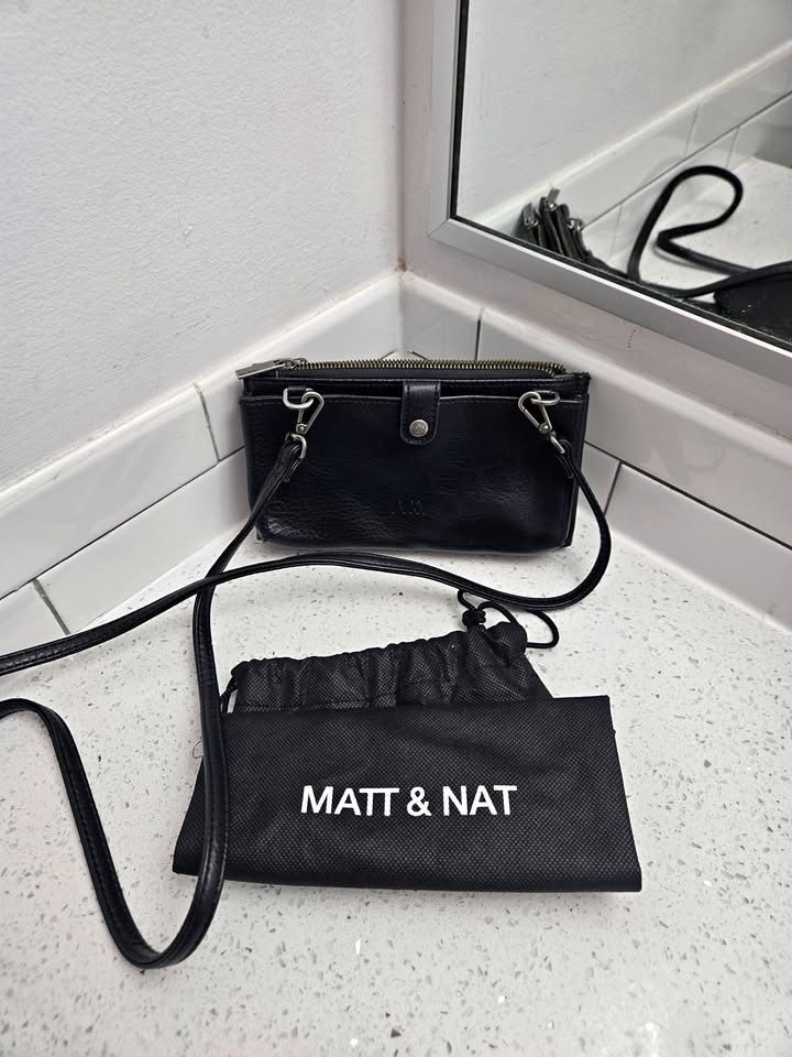 MATT & NAT Crossover Black Cell Phone Holder & Wallet