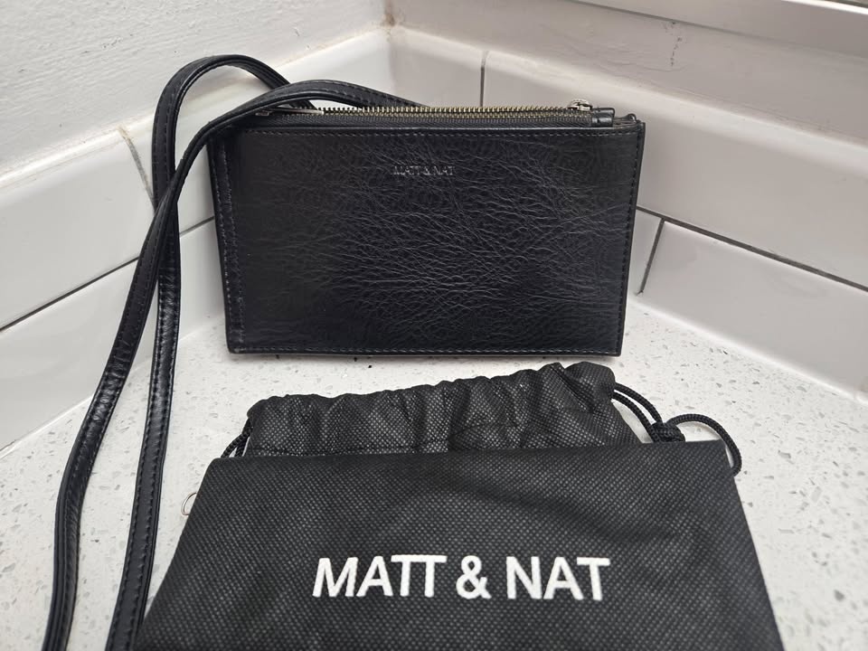 MATT & NAT Crossover Black Cell Phone Holder & Wallet - photo 5