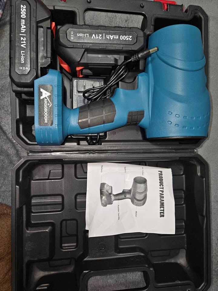 AKG Cordless Leaf Blower w/ Batteries & Toolbox