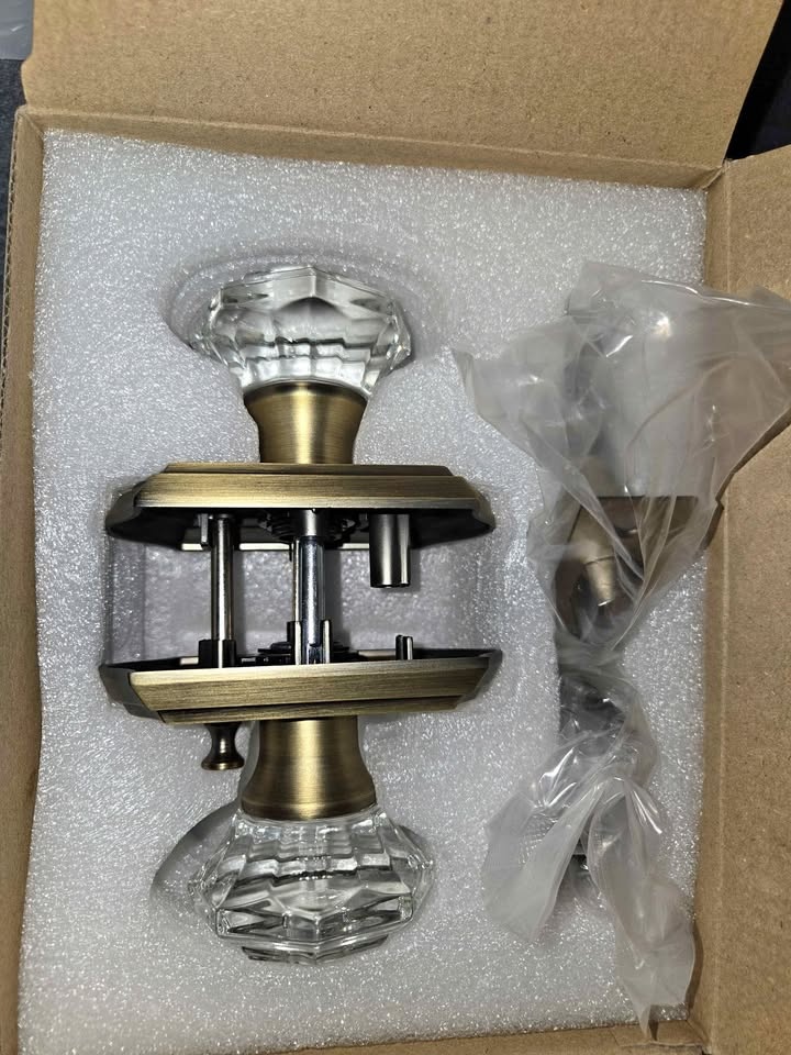 Gobrico Privacy Antique Brass Glass Door Knobs