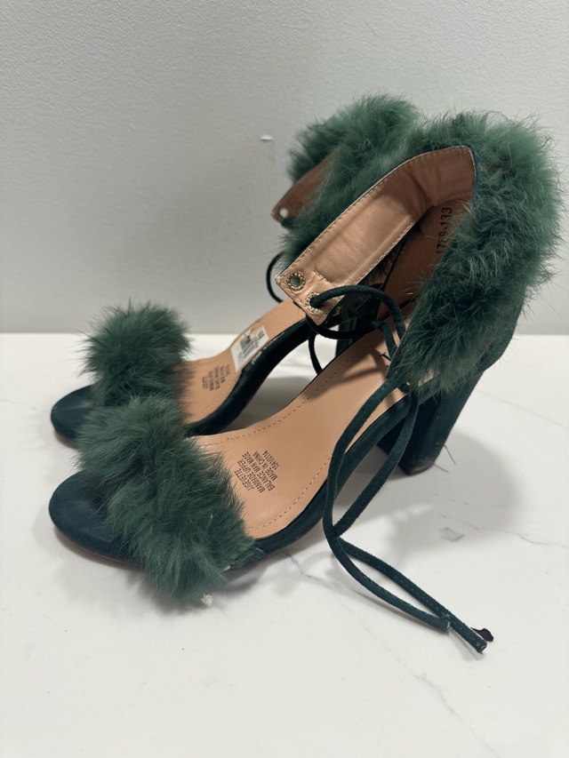 High heel for sale