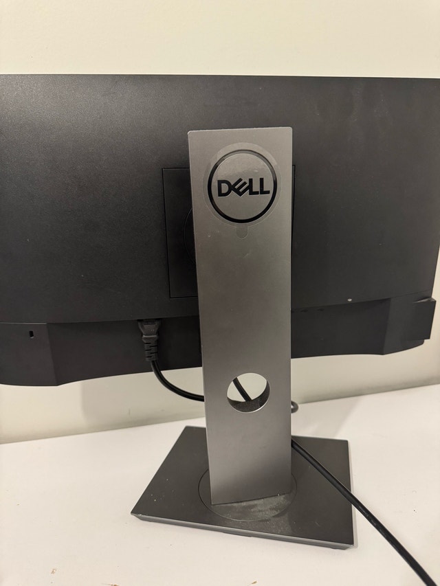 Dell Monitor for Sale - photo 2
