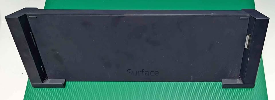 Microsoft Surface Pro dock w/power cable