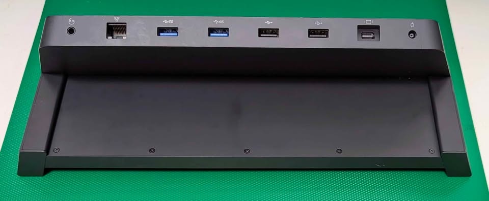 Microsoft Surface Pro dock w/power cable - photo 2