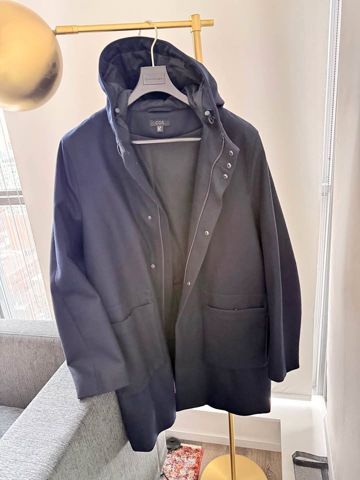 Men COS 100% wool long coat size 38R